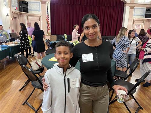 MSS Welcomes New Families With Breakfast
